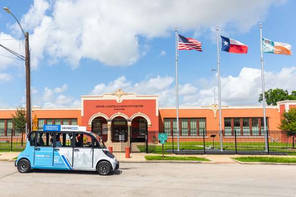 METRO launches Community Connector service in the Near Northside community.